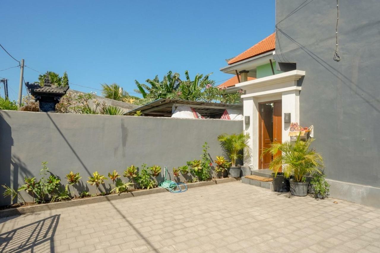 Reddoorz Near Mertasari Beach Dempassar Exterior foto